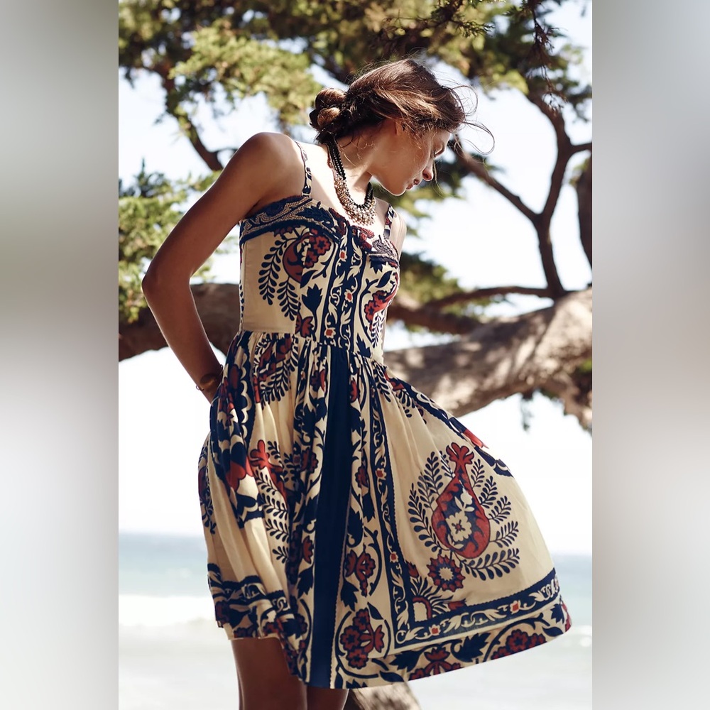 Anthropologie Yoana Baraschi Sweetwater Beaded Fit & Flare Dress Size 10 NWT - Picture 3 of 11